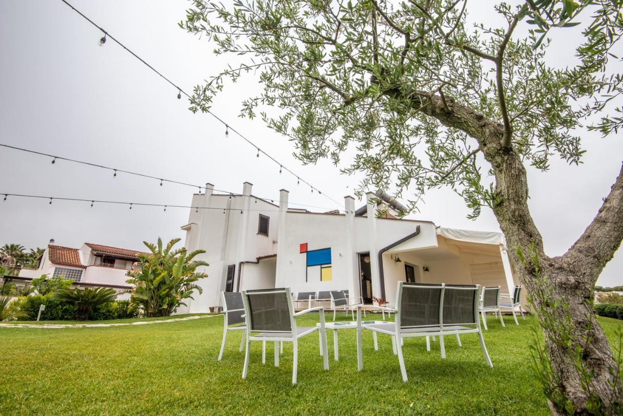 Locanda Del Pino Marina di Ginosa Luaran gambar