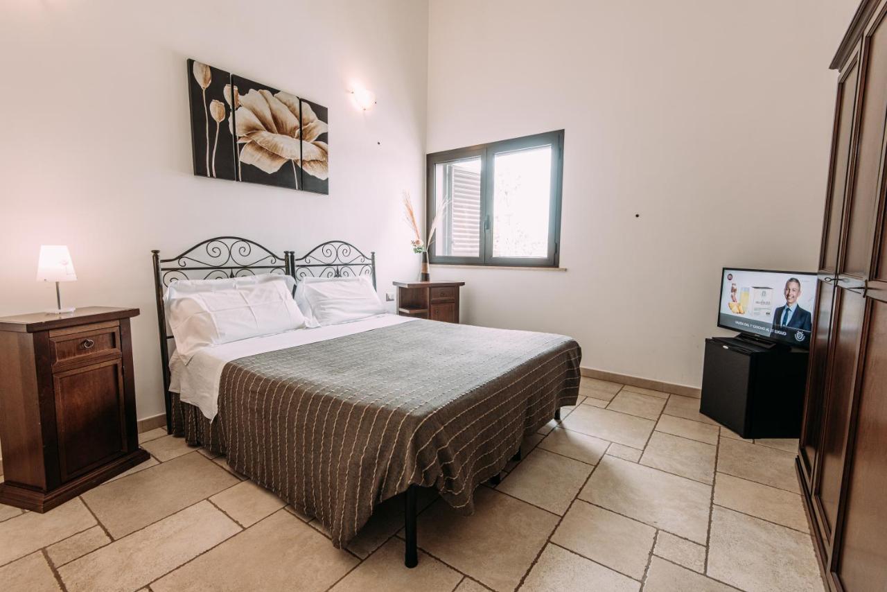 Locanda Del Pino Marina di Ginosa Luaran gambar